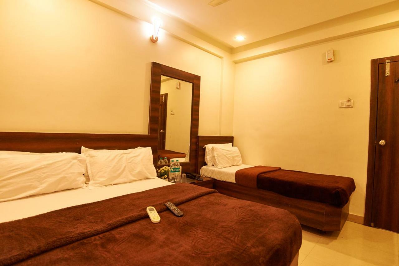 Hotel Disha Palace Širdi Exteriér fotografie